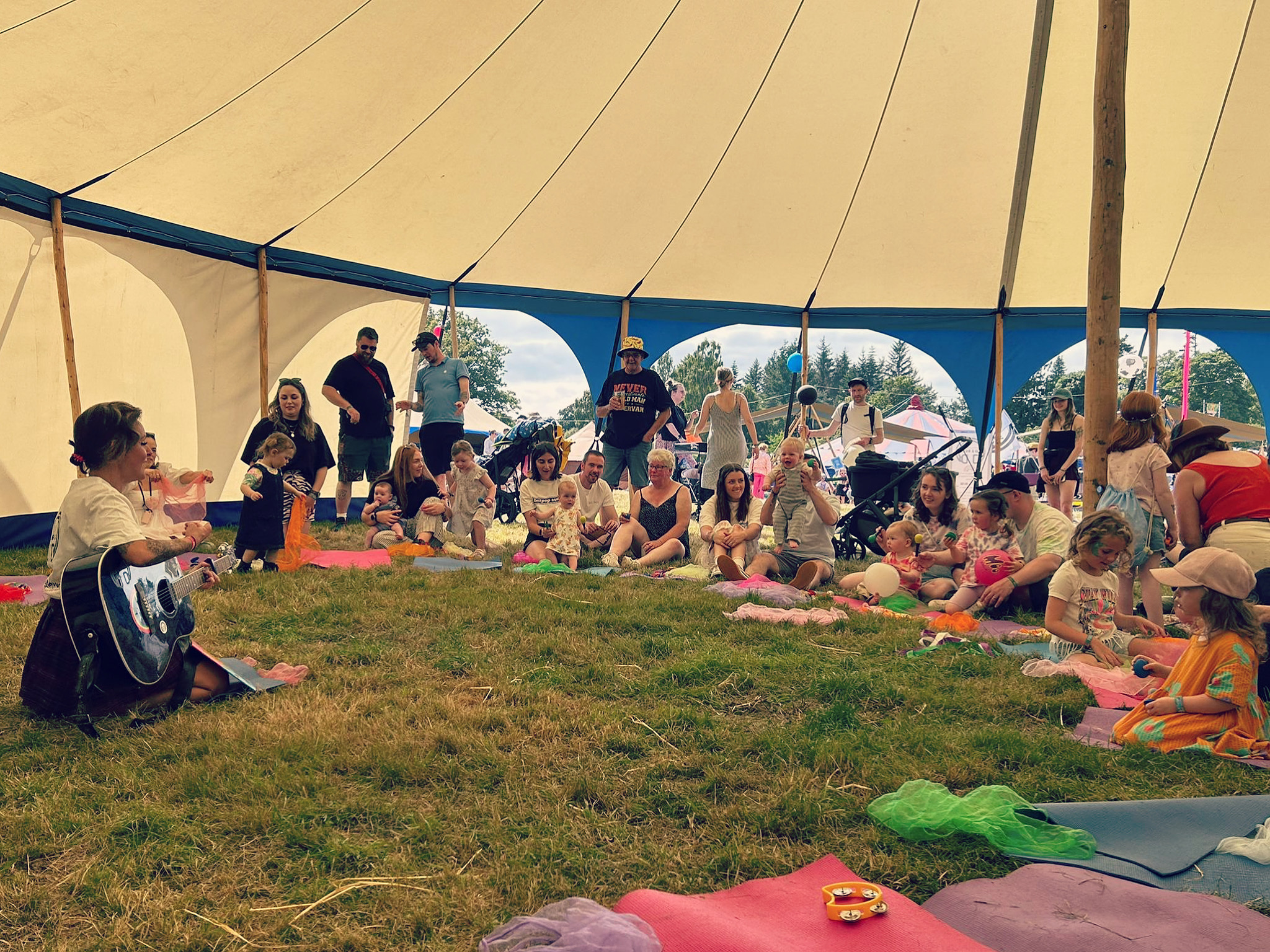 KIDS ROCK - Music Story Imagination